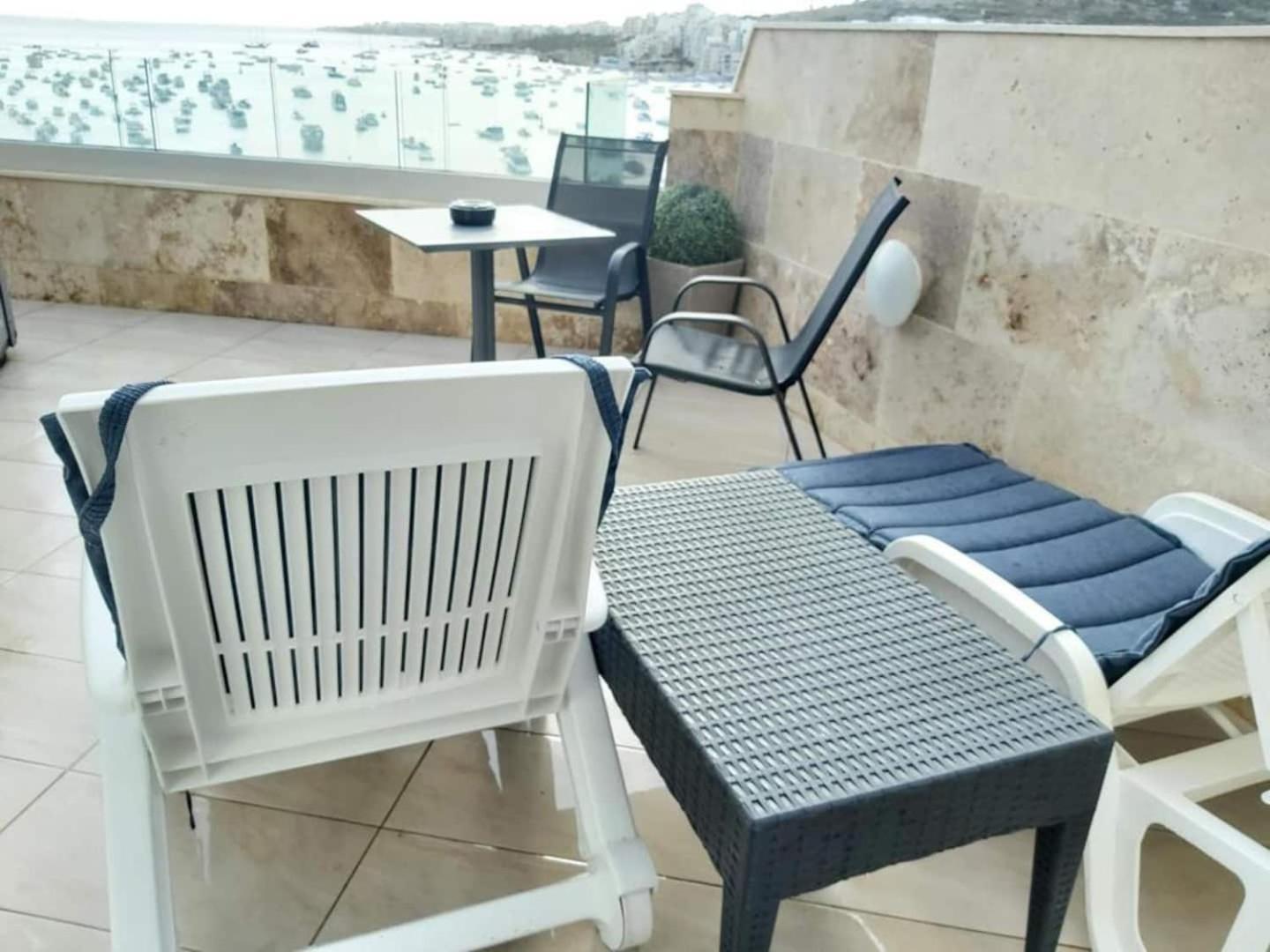 Apartament Dearborn Seafront San Pawl il-Baħar Zewnętrze zdjęcie